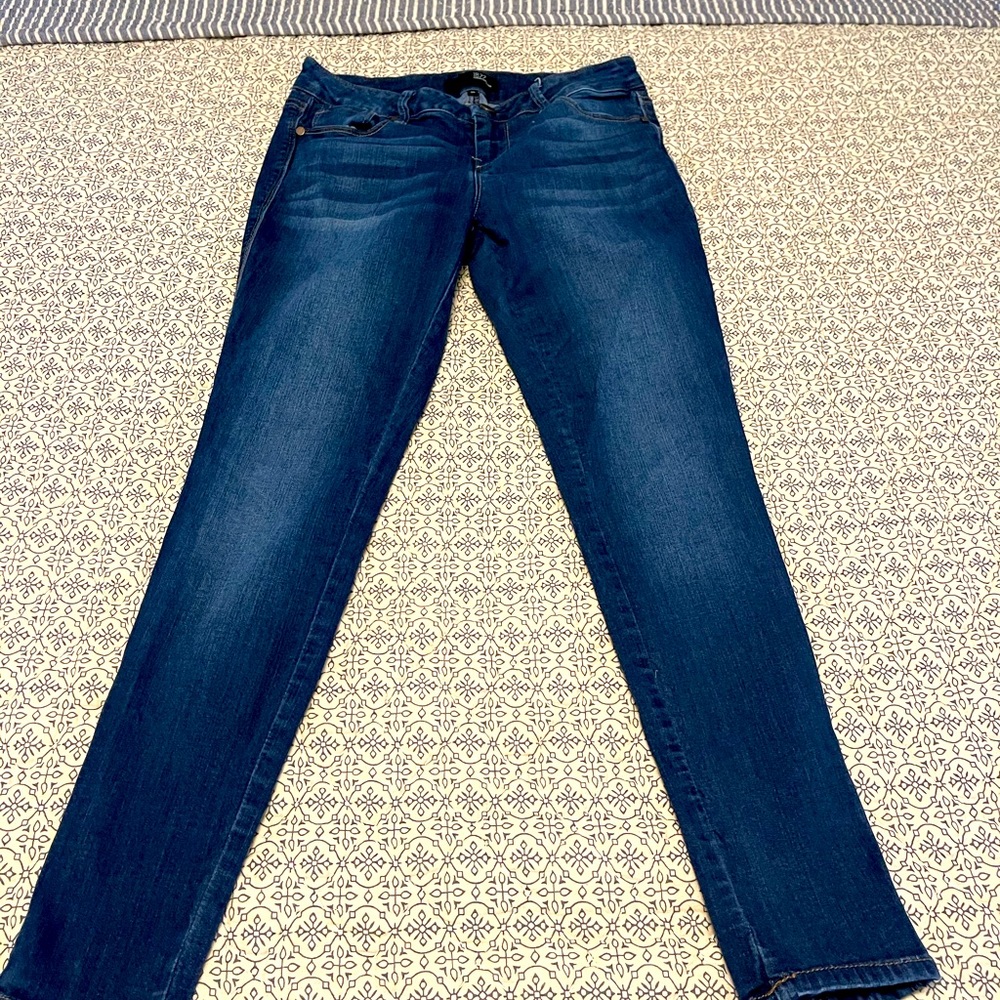 Dark denim skinny jeans